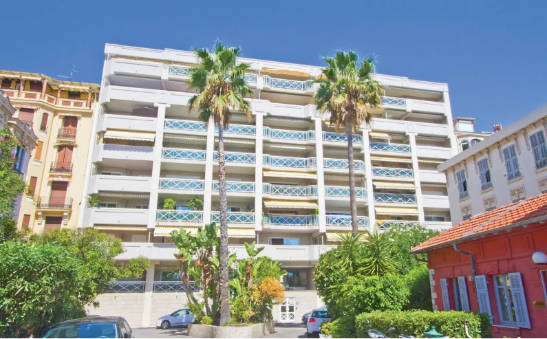 LE 105 PROMENADE